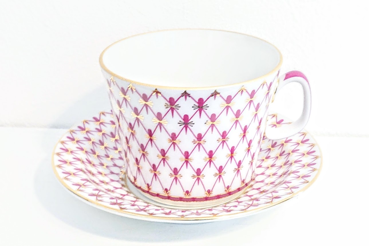 インペリアルポーセレン　ブルース・ネット　ティーカップ＆ソーサー