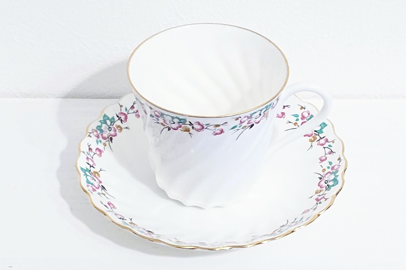 インペリアルポーセレン　春　コーヒーカップ＆ソーサー