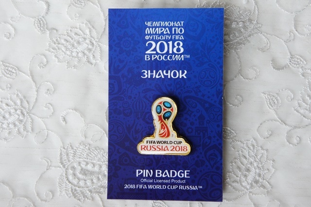 FIFAワールドカップ2018 ピンバッジセット　正規品 SALE】FIFAサッカーワールドカップ2018 公式エンブレム ピンバッジ A