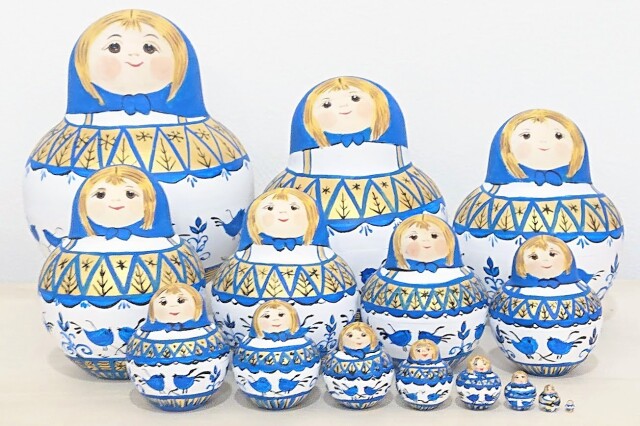 マルンコーヴァ作 大迫力 15ピース!メゼーニ塗り ダルマ型マトリョーシカ(青) <2匹のふっくら鳥> /14.4cm