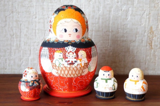 【新品・未使用】ロシア作家　マトリョーシカ　オルガ　ミッチナ 新品・未使用】ロシア作家 マトリョーシカ オルガ ミッチナ