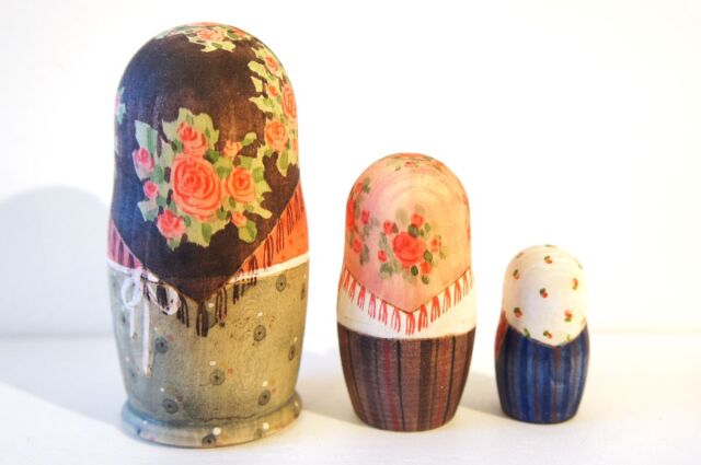 オリガ マトリョーシカ作家 猫 マトリョーシカ NOOKs matryoshka 猫