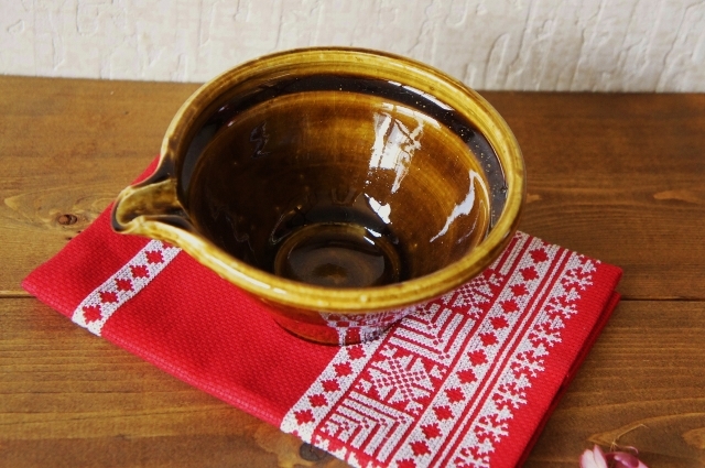角掛政志 飴釉片口 φ14cm