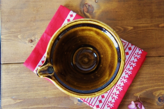 角掛政志 飴釉片口 φ14cm
