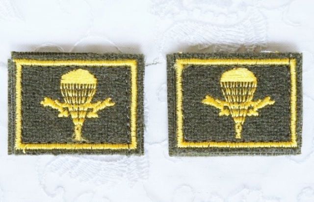 大珍品！ロシア軍、特殊作戦従事者徽章(ZOV)実物、未使用、ブランクの証明書付き 大珍品！ロシア軍、特殊作戦従事者徽章(ZOV)実物、未使用