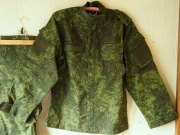 ロシア軍　デジタルフローラ迷彩服（ユニフォーム）上下セット VKBO（ВКБО）　正規品