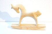 白木の木馬のオーナメント　Lサイズ　/高さ10cm