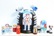 ニキーチン工房作　「宇宙旅行」　ドーム型マトリョーシカ(L)　14ピース+箱★　/15cm