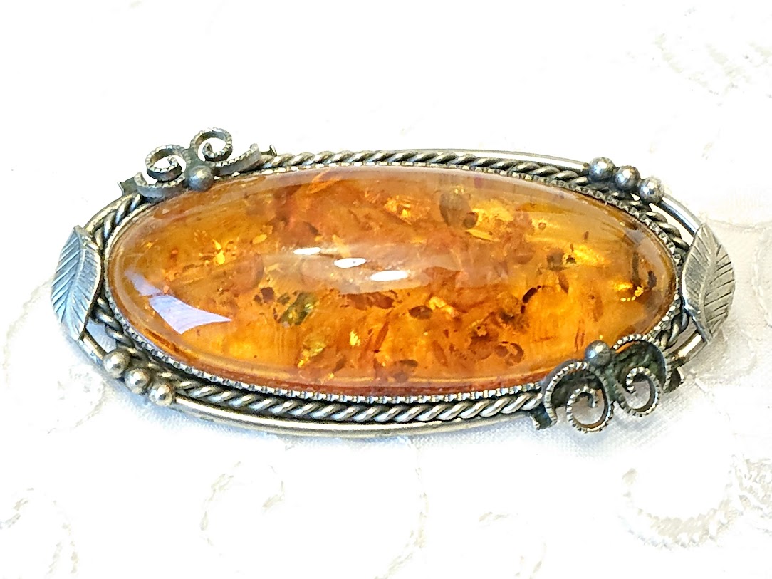 琥珀（コハク）洋銀ブローチ/ペンダントトップ両用　/　5.5×2.5cm