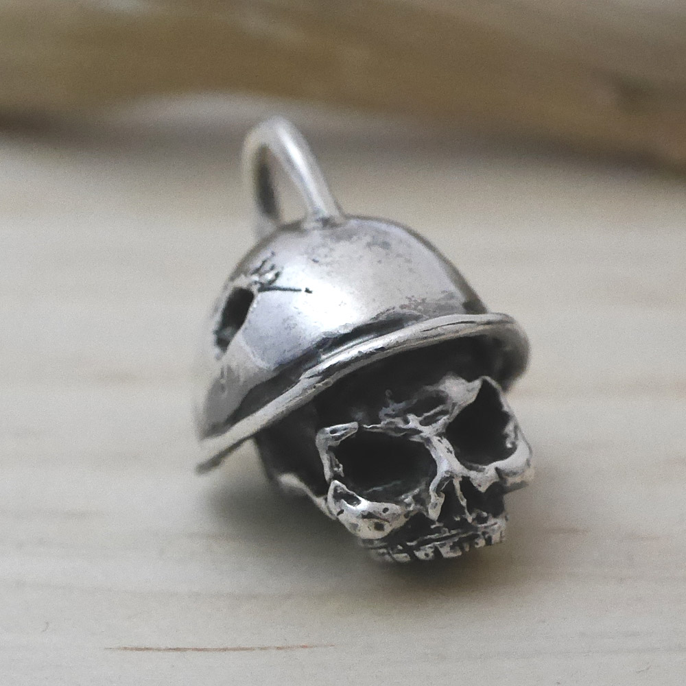 スカル　シルバー　ペンダントトップ