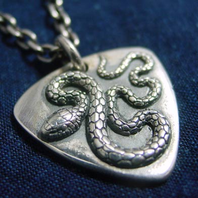 KIRIN CRAFT 蛇ペンダントトップ 【ピック】 