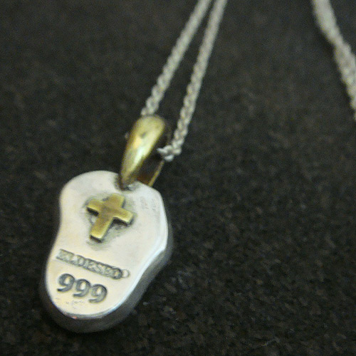 ELDESEO  ストーンペンダント　【チェーン付き】