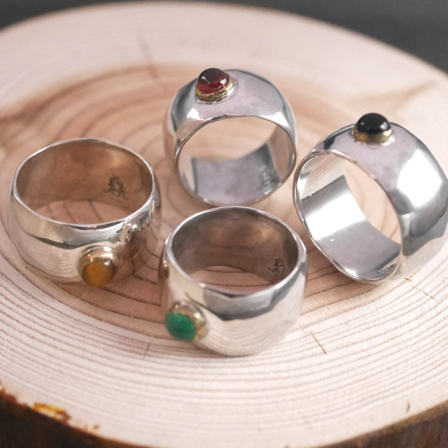 RYOKU 甲丸ワイドリング silver × stone　ripples ring