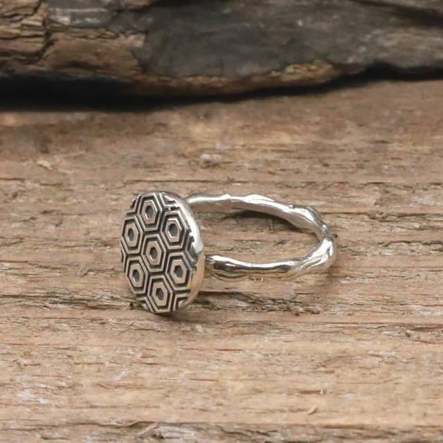 RYOKU 亀甲文様 シルバーリング