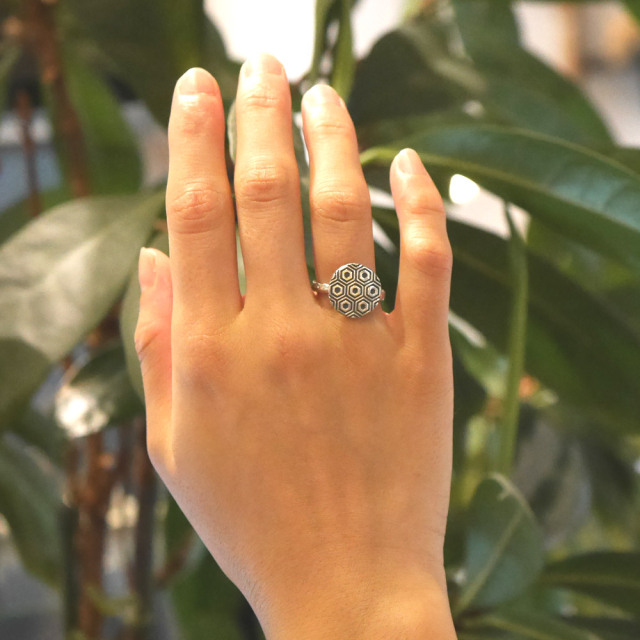 RYOKU 亀甲文様 シルバーリング