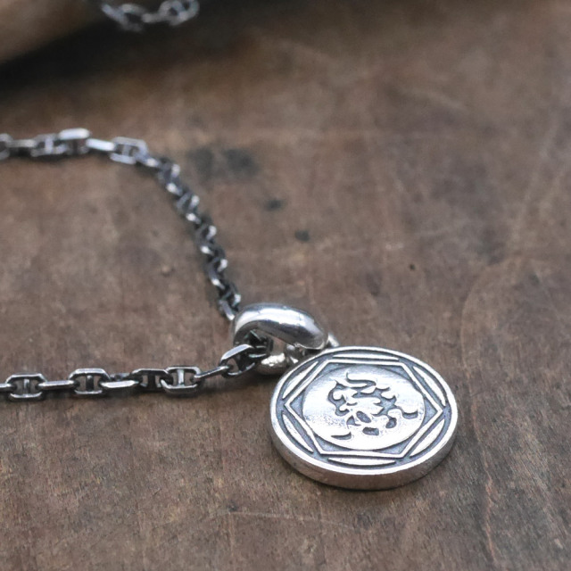 りょくロゴ　シルバーコインペンダント