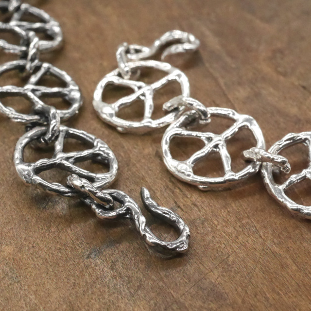 ピースマーク　シルバーチェーンブレスレット