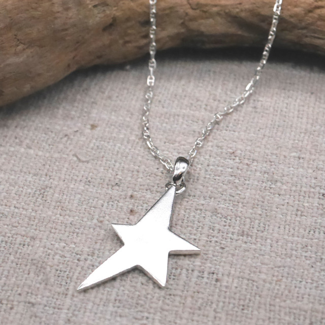 星モチーフ　シルバーペンダント　トップ