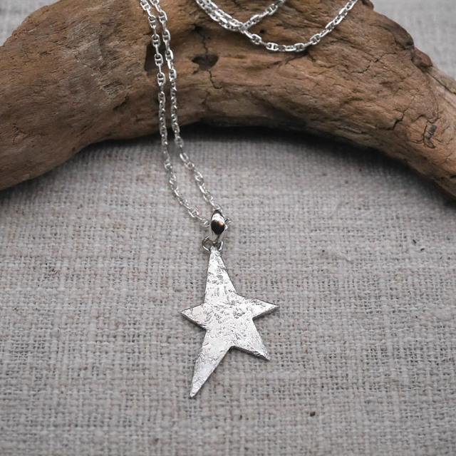 星モチーフ　シルバーペンダント　トップ