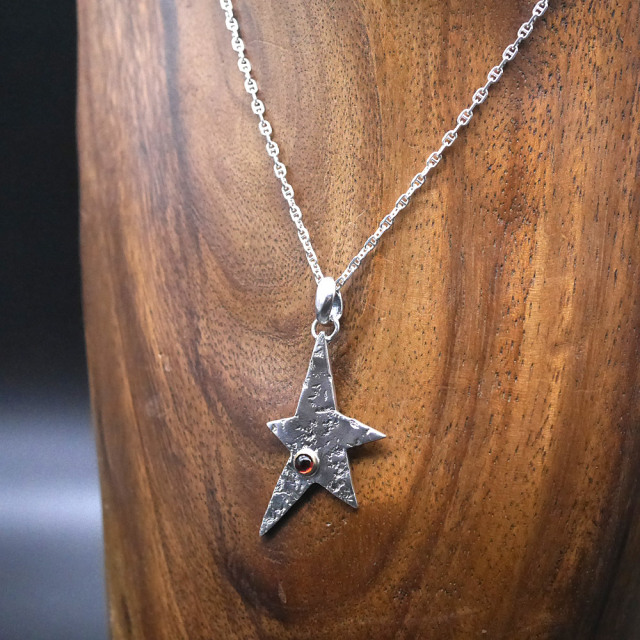 星モチーフ　シルバーペンダント　トップ