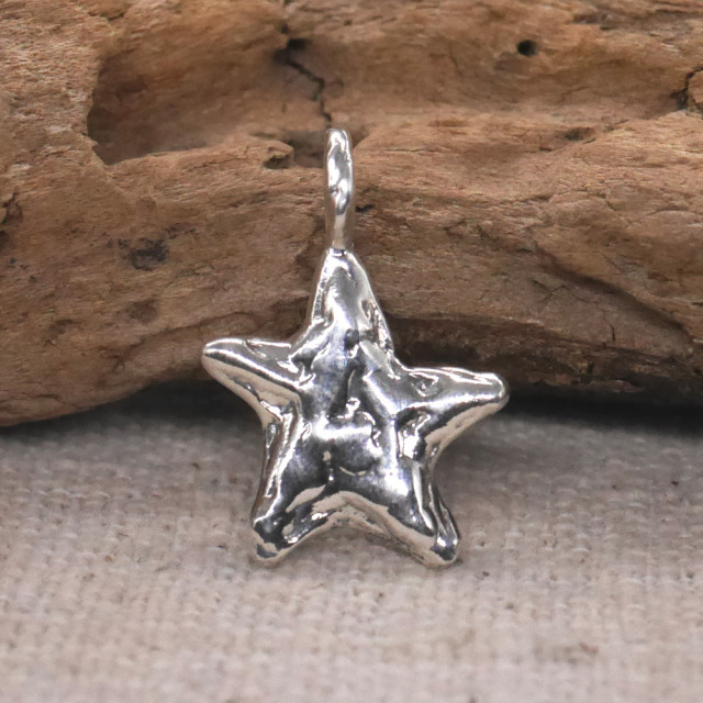 星モチーフ　シルバーペンダント　トップ