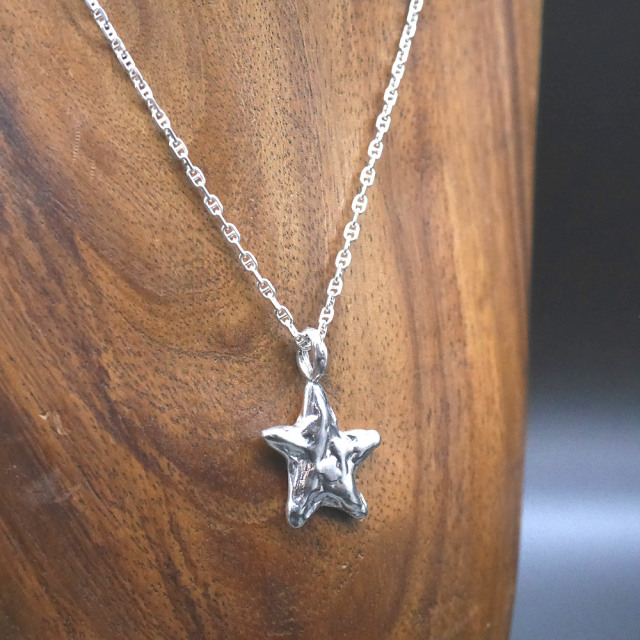 星モチーフ　シルバーペンダント　トップ