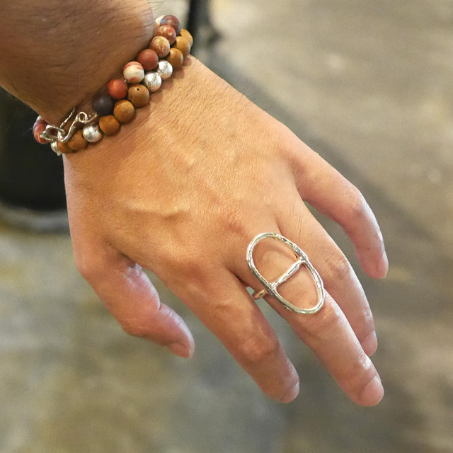 シルバーリング　大きい