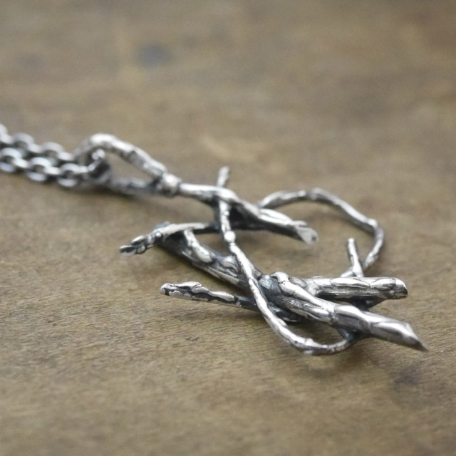木の枝　シルバーアクセサリー