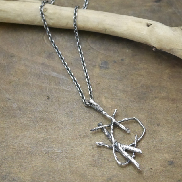 木の枝　シルバーアクセサリー