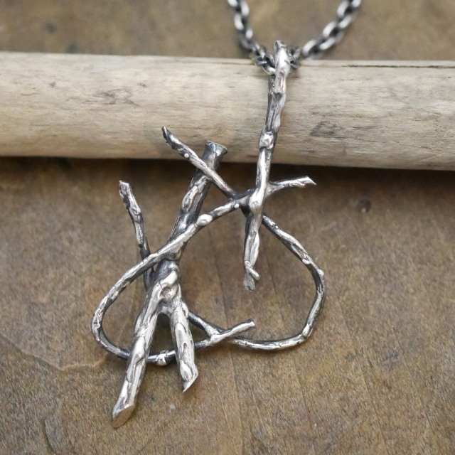 木の枝　シルバーアクセサリー