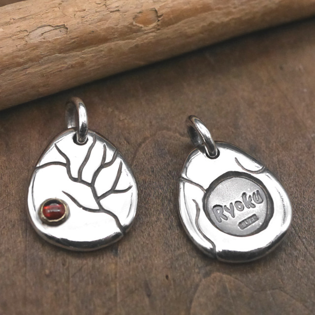 シルバー×天然石ペンダントトップ