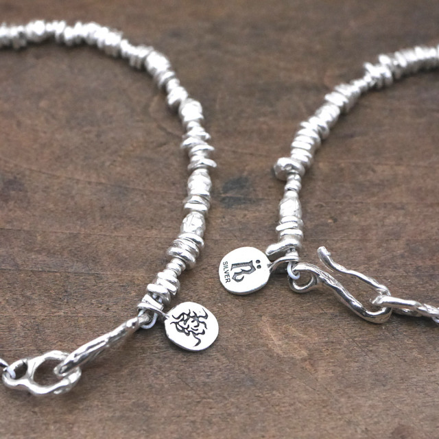 シルバービーズブレスレット