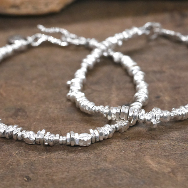 シルバービーズブレスレット