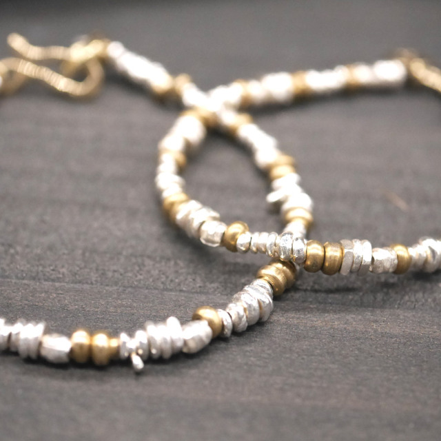 シルバー×真鍮ビーズブレスレット