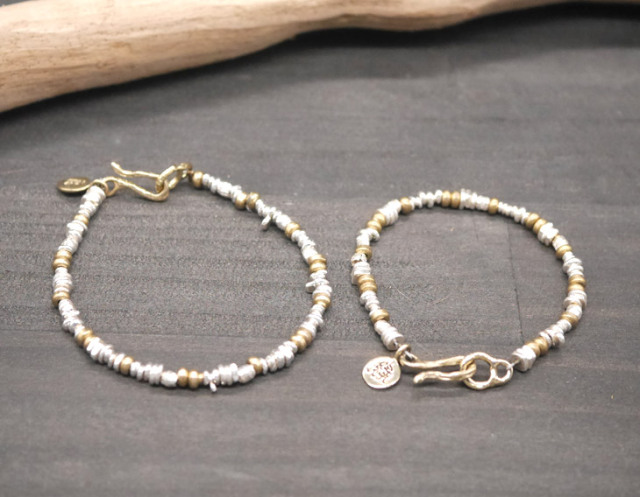シルバー×真鍮ビーズブレスレット
