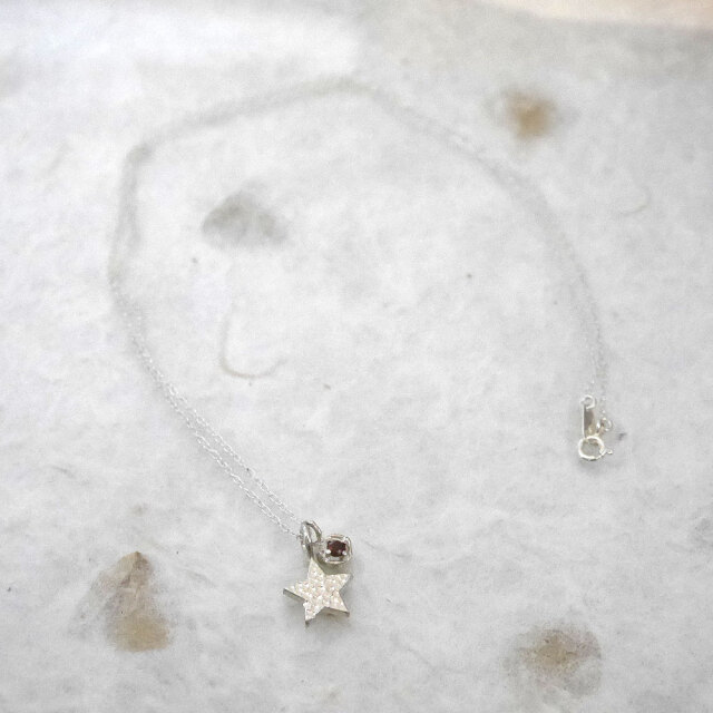 シルバー　天然石　スターペンダント