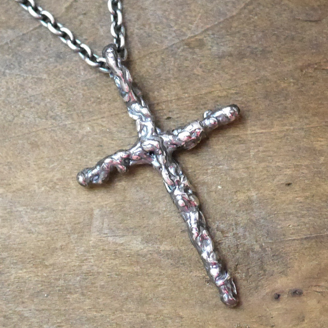 シルバー　クロスペンダント