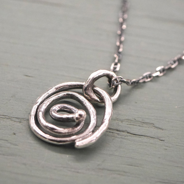 RYOKU  guruguru silver pendant top