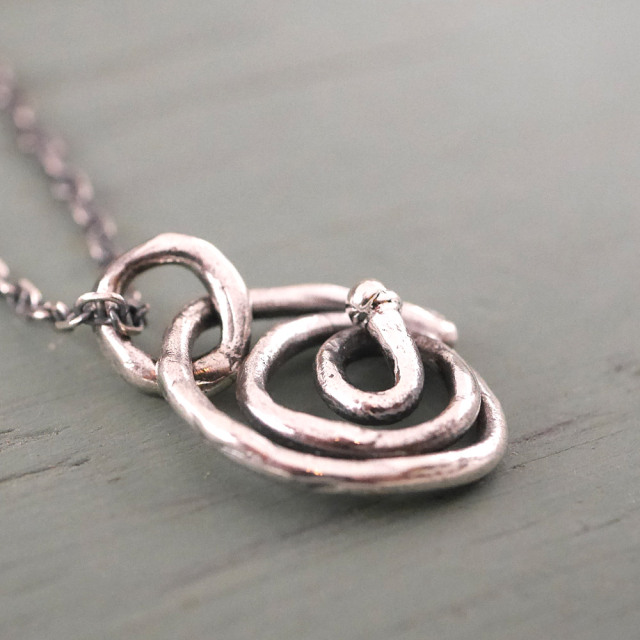 RYOKU  guruguru silver pendant top