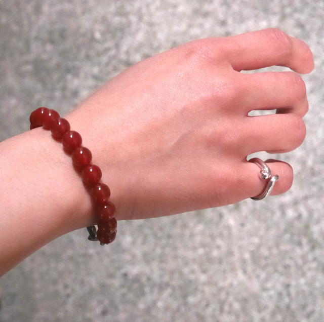 カーネリアン　ビーズブレスレット　シルバー