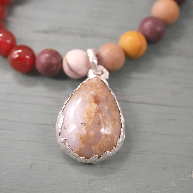 アゲート×シルバートップ　モッカイト×カーネリアンビーズ　天然石ネックレス