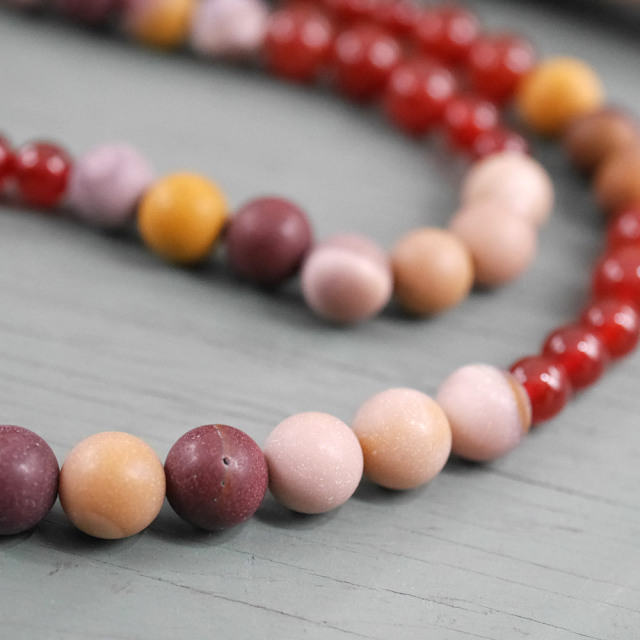 アゲート×シルバートップ　モッカイト×カーネリアンビーズ　天然石ネックレス