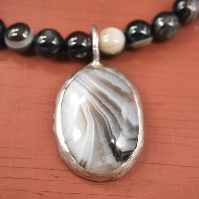 RYOKU　アゲート×シルバートップ　アイアゲートビーズ　天然石ネックレス1点モノ
