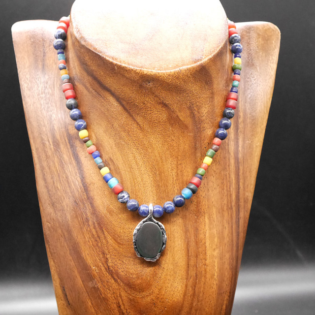 RYOKU　マラカイト×シルバートップ　ソーダーライト＆アンティークビーズ　天然石ネックレス1点モノ