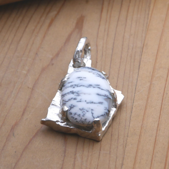 デンドライト×シルバー 　ペンダントトップ　1点モノ