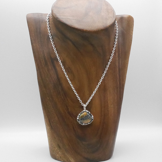 ⭐️天然石 ハンドメイド⭐️JJJドラゴン⭐️ ⭐️天然石 ハンドメイド⭐️JJJドラゴン⭐️ Amazon.co.jp