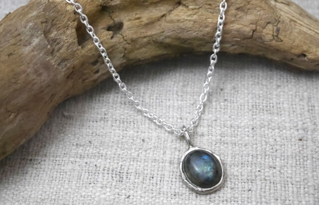 スペクトロライト　ペンダントトップ