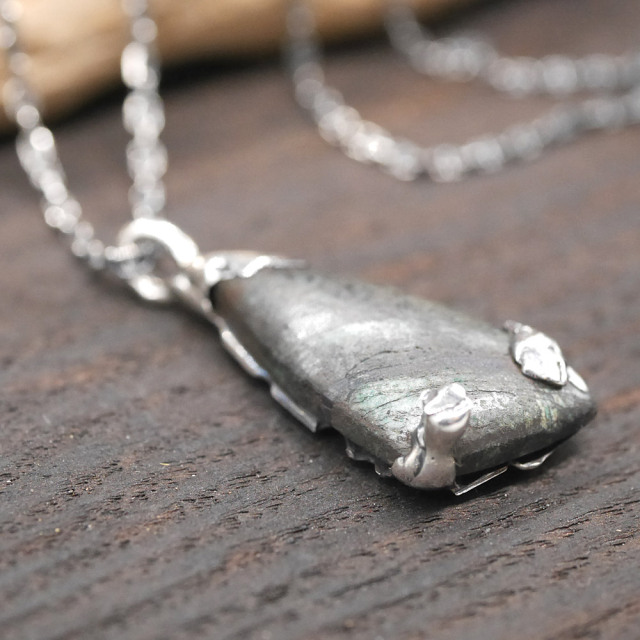 RYOKU マラカイト×シルバー　天然石ペンダントトップ　1点モノ