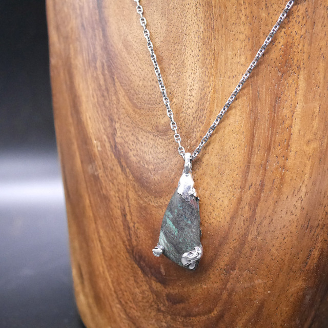 RYOKU マラカイト×シルバー　天然石ペンダントトップ　1点モノ