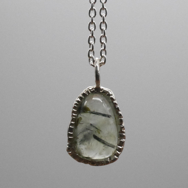 天然石ペンダントトップ　シルバー　プレナイト ryoku りょく